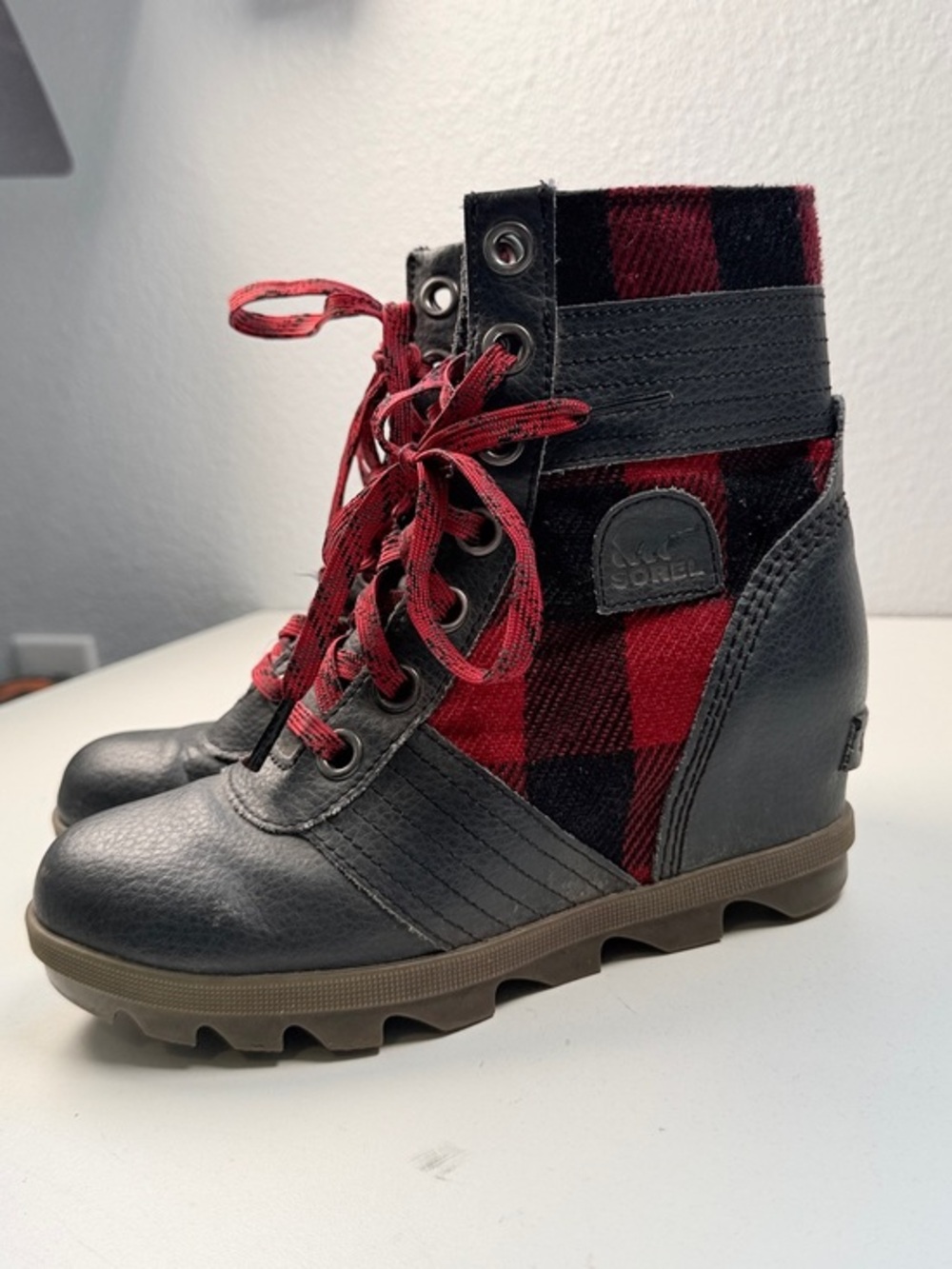 Sorel Joan of Arctic Wedge II Buffalo Plaid Waterproof Boots Womens US 3 EU 34